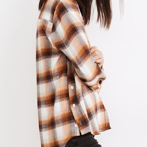 Madewell Flannel Side Button Ex Boyfriend Shirt - Picture 3 of 14